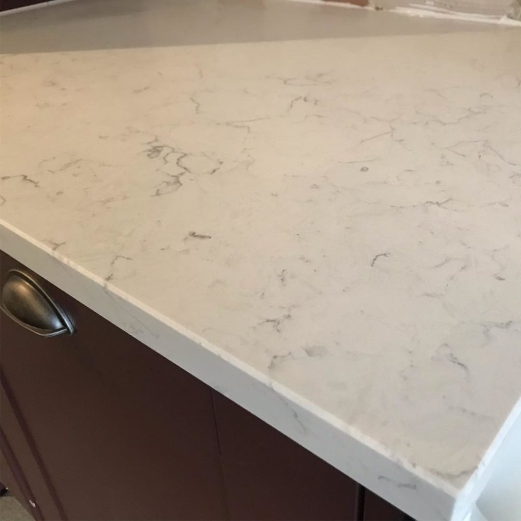 30mm Bianco Glacier Quartz