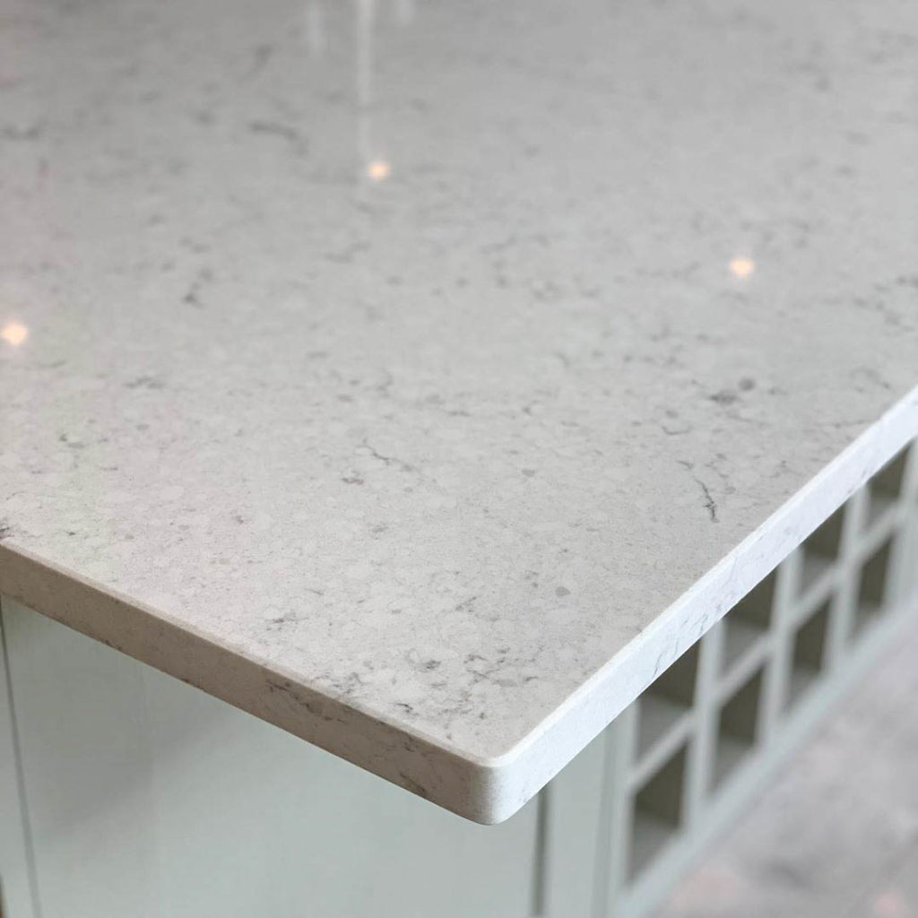 30mm Beltrami Gracious Quartz