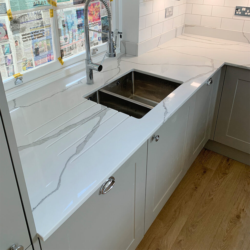 20mm Calacatta Breachio Quartz Worktop