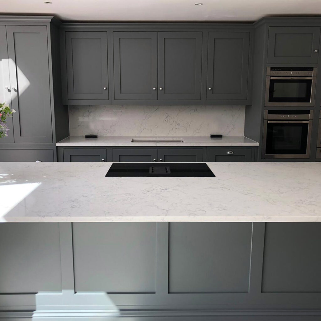 30mm Calacatta Valencia Quartz Worktop